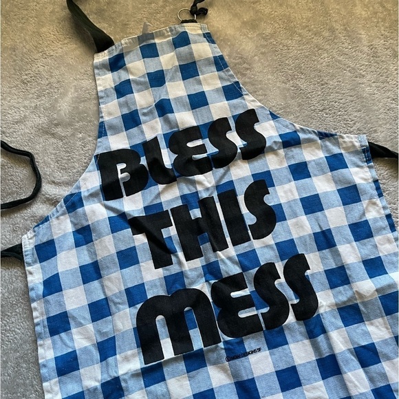 Vintage “Bless This Mess” Blue Checkered Apron - Picture 4 of 5